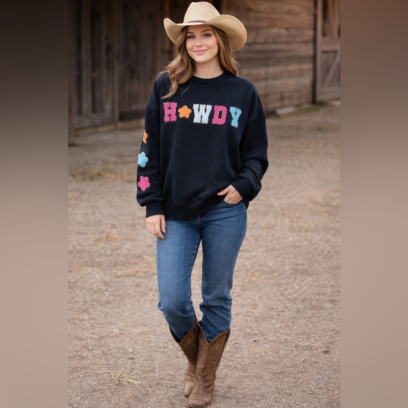 Tops - Howdy Black Sweatshirt